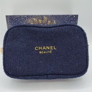 CHANEL Holiday Tweed Bag GWP VIP gold hardware Camelia New